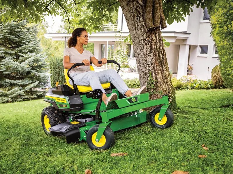 John Deere Z315E ZTrak 42-in. Zero-Turn Mower - Image 3
